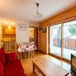 Warm 29m With Balcony And View *