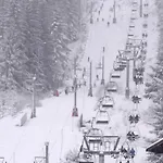 Warm 29m With Balcony And View *