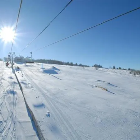 Warm 29m With Balcony And View Apartment